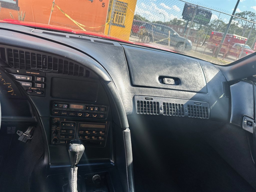 1992 Chevrolet Corvette - Photo 14