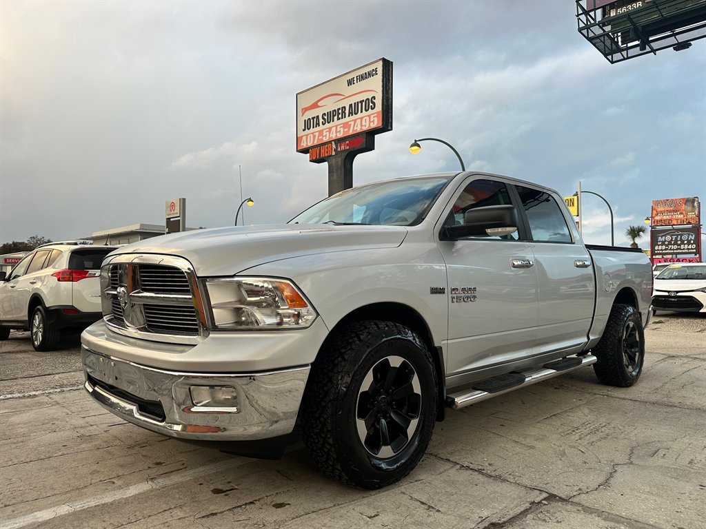 2011 RAM Ram 1500 Pickup SLT's photo