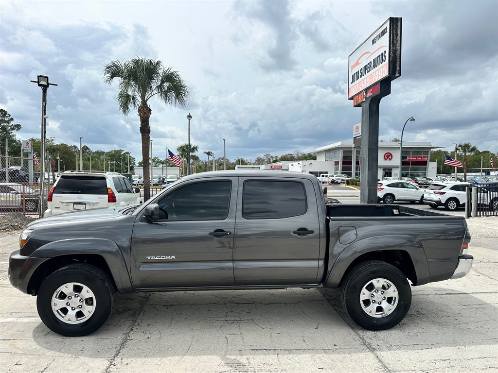 2011 Toyota Tacoma PreRunner - Photo 9