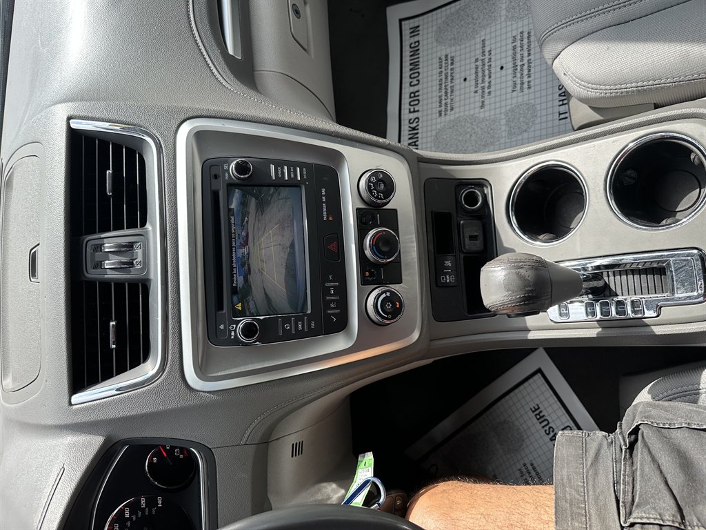 2016 GMC Acadia SLE-1 - Photo 17