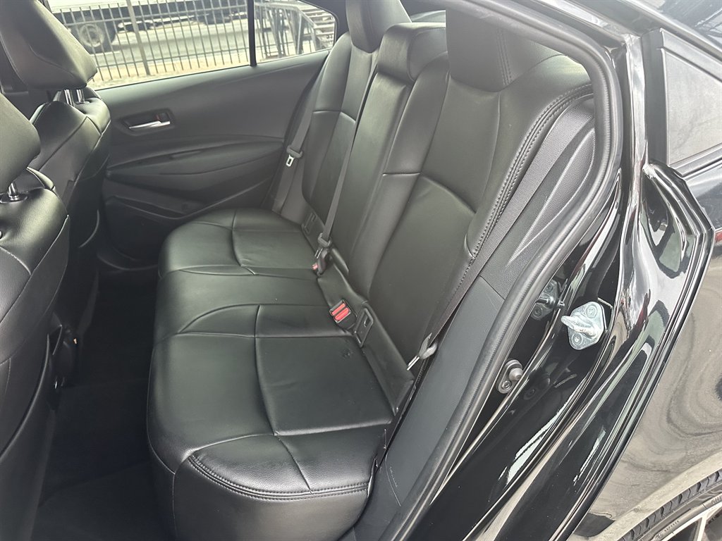 2021 Toyota Corolla SE - Photo 11