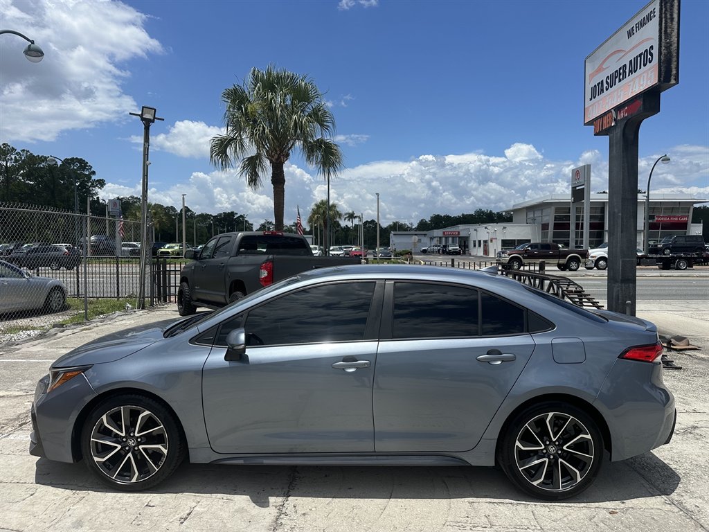 2020 Toyota Corolla SE - Photo 9